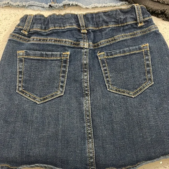 Wonder Nation girls Blue and Black Denim Mini Skirts size 6/6X - Picture 4 of 10